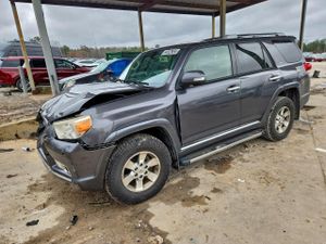 Toyota 4Runner SR5 4.0L 6 2013