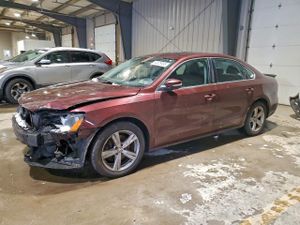 Volkswagen Passat SE 2.5L 5 2013
