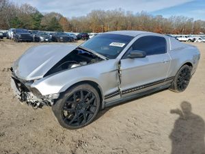 Ford Mustang 3.7L 6 2012