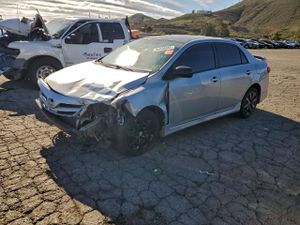 Toyota Corolla BASE 1.8L 4 2013