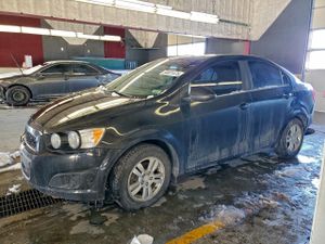 Chevrolet Aveo (Sonic) LT 1.8L 4 2014