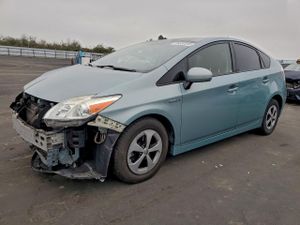Toyota Prius 1.8L 4 2015