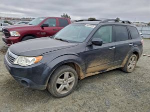 Subaru Forester 2.5X PREMIUM 2.5L 4 2010
