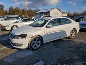 Volkswagen Passat S 1.8L 4 2015