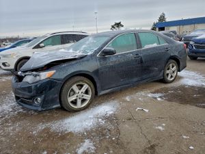 Toyota Camry L 2.5L 4 2014