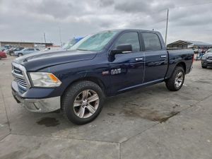 RAM 1500 SLT 5.7L 8 2014