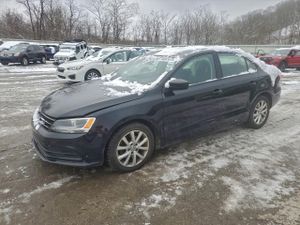 Volkswagen Jetta SE 1.8L 4 2015