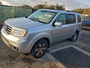 Honda Pilot TOURING 3.5L 6 2013