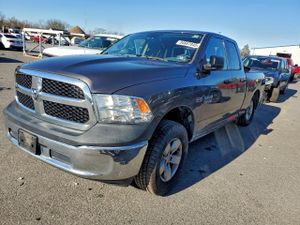 RAM 1500 ST 5.7L 8 2015