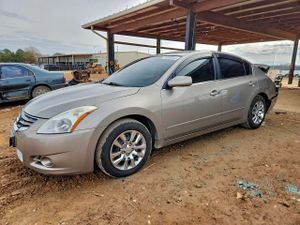 Nissan Altima BASE 2.5L 4 2012