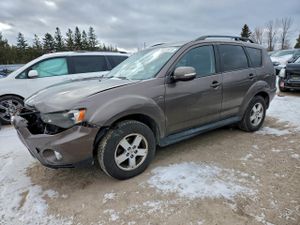 Mitsubishi Outlander SE 3.0L 6 2012