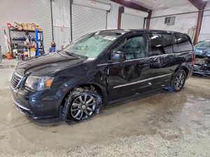 Chrysler Town & Country S 3.6L 6 2015