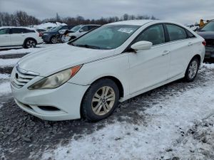 Hyundai Sonata GLS 2.4L 4 2013