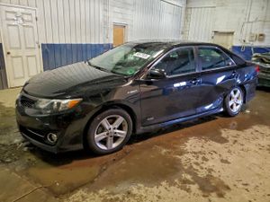 Toyota Camry HYBRID 2.5L 4 2014