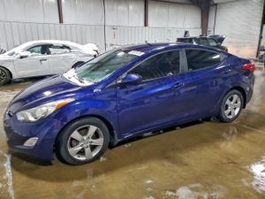 Hyundai Elantra GLS 1.8L 4 2013