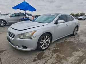 Nissan Maxima S 3.5L 6 2012