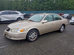 Toyota Camry CE 3.0L 6 2001