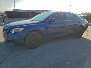 Toyota Camry BASE 2.5L 4 2011