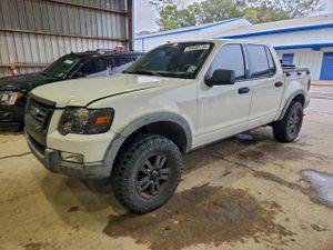 Ford Explorer XLT 4.0L 6 2010