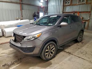 Kia Sportage LX 2.4L 4 2015
