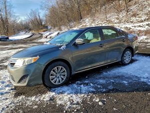 Toyota Camry L 2.5L 4 2013