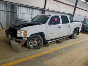 Chevrolet Silverado 1500 K1500 LT 5.3L 8 2011