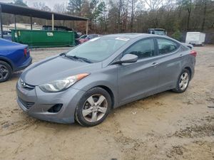 Hyundai Elantra GLS 1.8L 4 2013