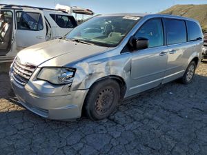 Chrysler Town & Country LX 3.3L 6 2009