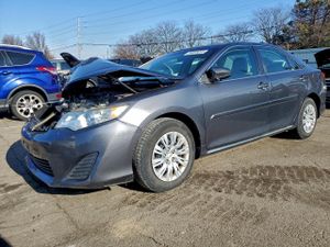 Toyota Camry BASE 2.5L 4 2012