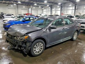 Toyota Camry L 2.5L 4 2014