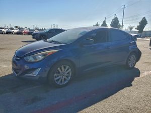 Hyundai Elantra SE 1.8L 4 2015