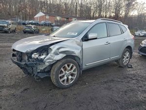 Nissan Rogue S 2.5L 4 2011