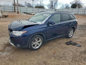 Mitsubishi Outlander SE 2.4L 4 2015