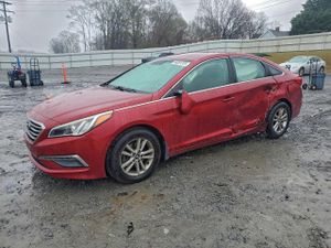 Hyundai Sonata SE 2.4L 4 2015