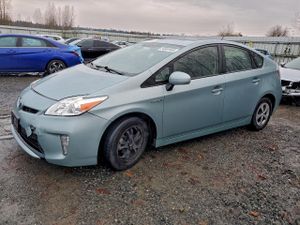 Toyota Prius 1.8L 4 2014