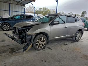 Nissan Rogue S 2.5L 4 2012