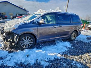 Toyota Sienna XLE 3.5L 6 2012