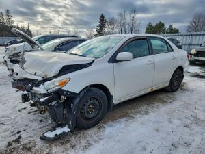 Toyota Corolla BASE 1.8L 4 2012