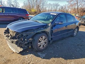 Nissan Altima BASE 2.5L 4 2011