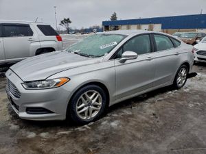 Ford Fusion SE 2.5L 4 2014