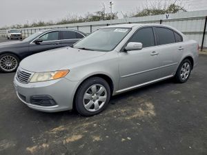 Kia Optima LX 2.4L 4 2010