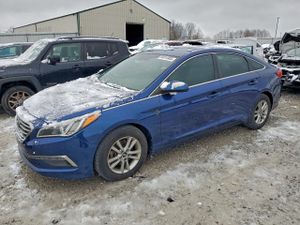 Hyundai Sonata SE 2.4L 4 2015