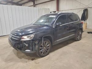 Volkswagen Tiguan S 2.0L 4 2012