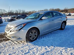Hyundai Sonata GLS 2.4L 4 2013