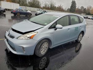 Toyota Prius 1.8L 4 2014