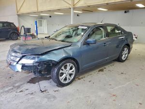 Ford Fusion SE 2.5L 4 2012