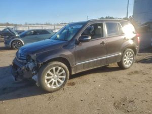 Suzuki Grand Vitara LIMITED 2.4L 4 2013