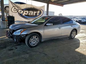 Nissan Altima BASE 2.5L 4 2011