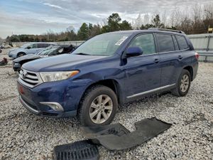 Toyota Highlander BASE 3.5L 6 2013
