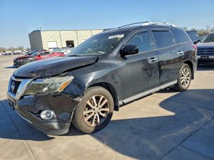 Nissan Pathfinder S 3.5L 6 2015